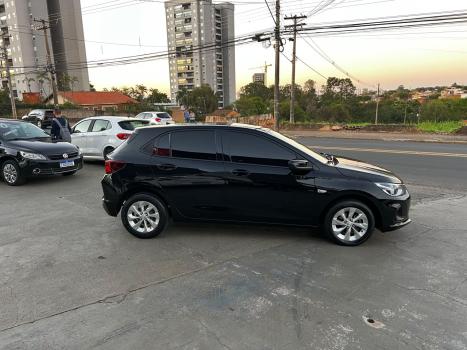 CHEVROLET Onix Hatch 1.0 12V 4P FLEX LTZ TURBO, Foto 5 CHEVROLET Onix Hatch 1.0 12V 4P FLEX LTZ TURBO, Foto 5