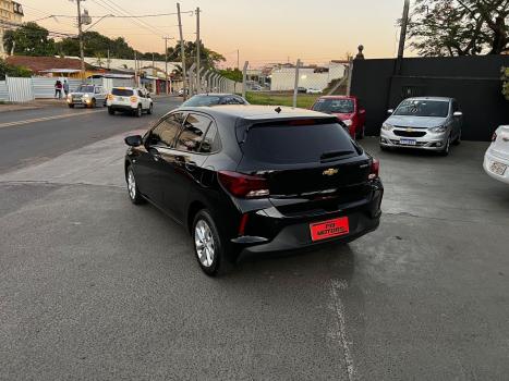 CHEVROLET Onix Hatch 1.0 12V 4P FLEX LTZ TURBO, Foto 6 CHEVROLET Onix Hatch 1.0 12V 4P FLEX LTZ TURBO, Foto 6