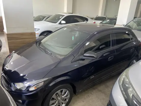 CHEVROLET Onix Hatch 1.0 4P FLEX JOY BLACK, Foto 1 CHEVROLET Onix Hatch 1.0 4P FLEX JOY BLACK, Foto 1