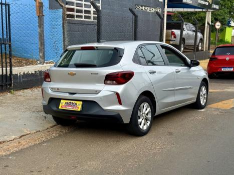CHEVROLET Onix Hatch 1.0 12V 4P FLEX LT TURBO AUTOMÁTICO, Foto 4 CHEVROLET Onix Hatch 1.0 12V 4P FLEX LT TURBO AUTOMÁTICO, Foto 4
