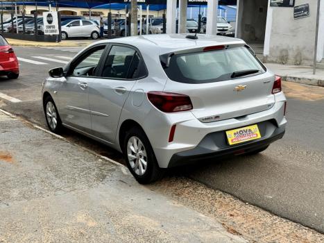 CHEVROLET Onix Hatch 1.0 12V 4P FLEX LT TURBO AUTOMÁTICO, Foto 6 CHEVROLET Onix Hatch 1.0 12V 4P FLEX LT TURBO AUTOMÁTICO, Foto 6