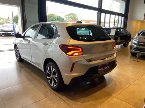 CHEVROLET Onix Hatch 1.0 12V 4P FLEX PREMIER 2 TURBO AUTOMTICO, Foto 11