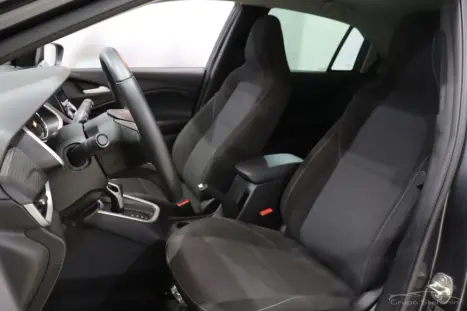 CHEVROLET Onix Hatch 1.0 12V 4P FLEX LTZ TURBO, Foto 7 CHEVROLET Onix Hatch 1.0 12V 4P FLEX LTZ TURBO, Foto 7