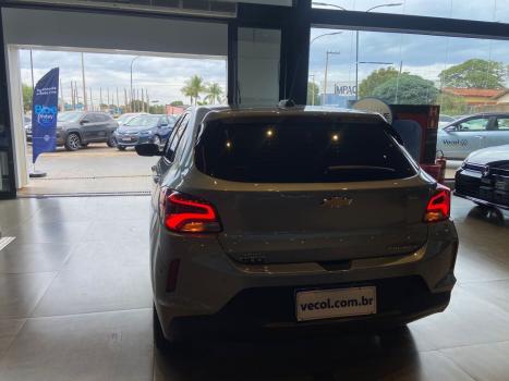 CHEVROLET Onix Hatch 1.0 12V 4P FLEX PREMIER 2 TURBO AUTOM�TICO, Foto 10