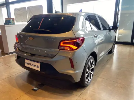 CHEVROLET Onix Hatch 1.0 12V 4P FLEX PREMIER 2 TURBO AUTOMTICO, Foto 9