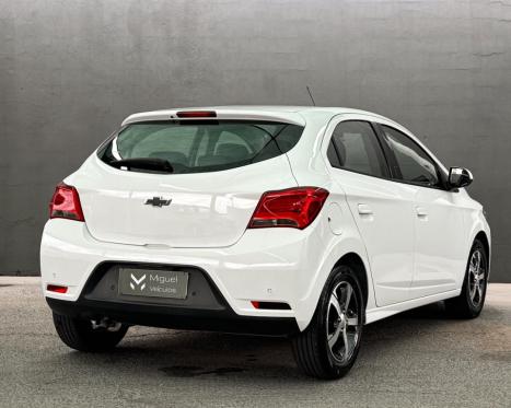 CHEVROLET Onix Hatch 1.4 4P FLEX LTZ, Foto 4 CHEVROLET Onix Hatch 1.4 4P FLEX LTZ, Foto 4