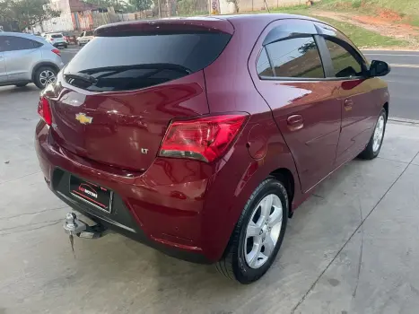 CHEVROLET Onix Hatch 1.4 4P FLEX LTZ, Foto 5