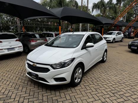 CHEVROLET Onix Hatch 1.4 4P FLEX LT, Foto 2 CHEVROLET Onix Hatch 1.4 4P FLEX LT, Foto 2