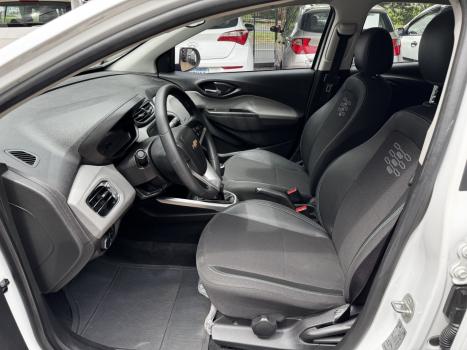 CHEVROLET Onix Hatch 1.4 4P FLEX LT, Foto 7 CHEVROLET Onix Hatch 1.4 4P FLEX LT, Foto 7