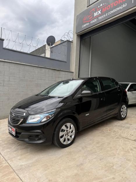 CHEVROLET Onix Hatch 1.4 4P FLEX LT, Foto 3