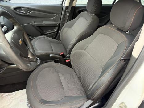 CHEVROLET Onix Hatch 1.4 4P FLEX LTZ, Foto 8