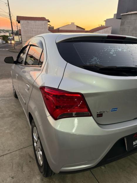 CHEVROLET Onix Hatch 1.0 4P FLEX LT, Foto 8