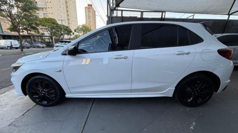 CHEVROLET Onix Hatch 1.0 12V 4P FLEX RS TURBO AUTOMTICO, Foto 3