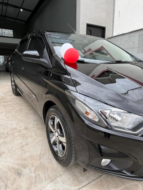 CHEVROLET Onix Hatch 1.4 4P FLEX LTZ AUTOMTICO, Foto 3