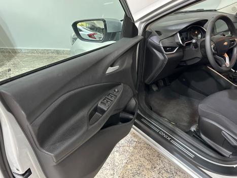 CHEVROLET Onix Hatch 1.0 4P FLEX LT, Foto 6
