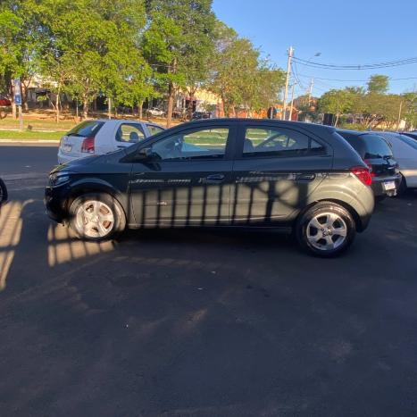 CHEVROLET Onix Hatch 1.4 4P FLEX LT AUTOMTICO, Foto 4