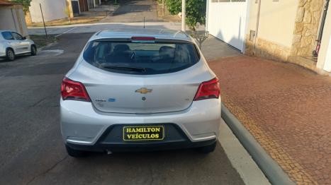 CHEVROLET Onix Hatch 1.0 4P FLEX LT, Foto 9