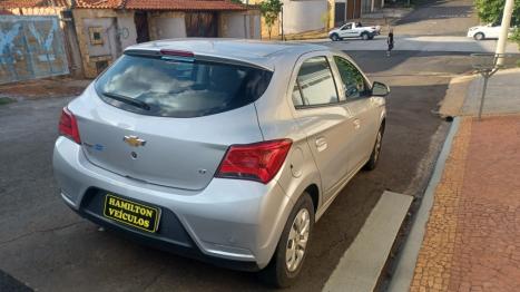 CHEVROLET Onix Hatch 1.0 4P FLEX LT, Foto 10