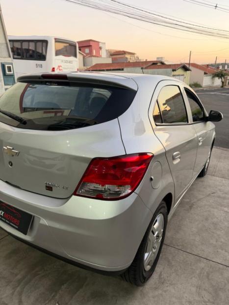 CHEVROLET Onix Hatch 1.0 12V 4P FLEX LT, Foto 5