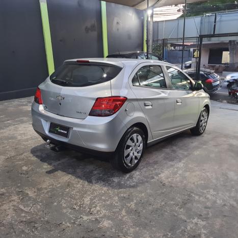 CHEVROLET Onix Hatch 1.4 4P FLEX LT, Foto 6