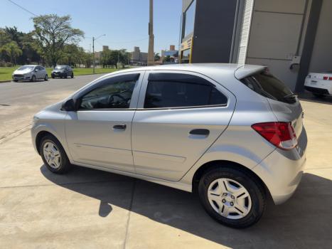 CHEVROLET Onix Hatch 1.0 4P FLEX LS, Foto 4