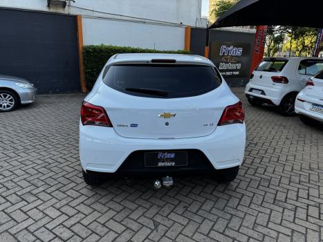 CHEVROLET Onix Hatch 1.4 4P FLEX LT, Foto 4