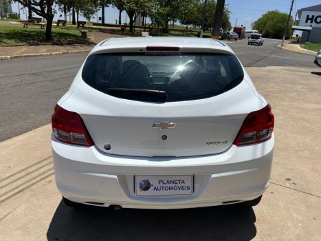 CHEVROLET Onix Hatch 1.0 4P FLEX LT, Foto 6