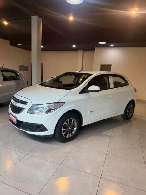 CHEVROLET Onix Hatch 1.0 4P FLEX LT, Foto 3