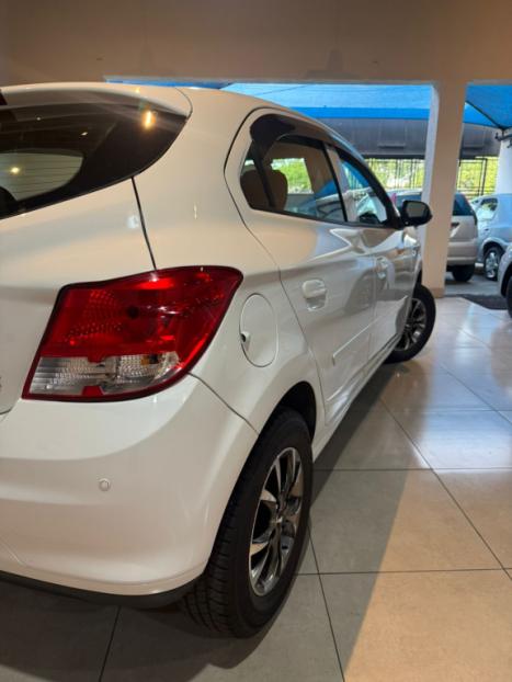 CHEVROLET Onix Hatch 1.0 4P FLEX LT, Foto 4