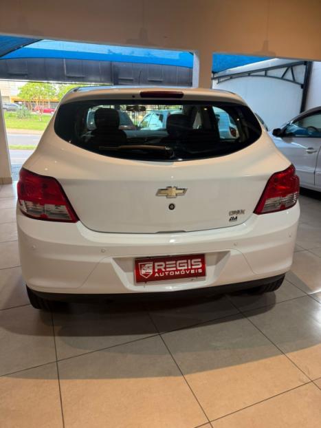 CHEVROLET Onix Hatch 1.0 4P FLEX LT, Foto 6