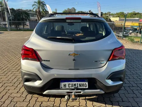 CHEVROLET Onix Hatch , Foto 6