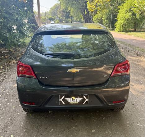CHEVROLET Onix Hatch 1.4 4P FLEX LT AUTOMTICO, Foto 3