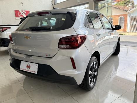 CHEVROLET Onix Hatch 1.0 4P FLEX LT, Foto 3