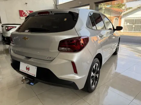 CHEVROLET Onix Hatch 1.0 4P FLEX LT, Foto 6