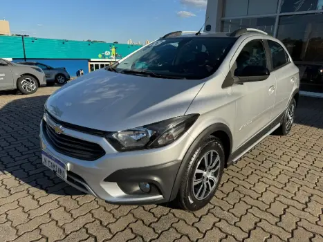 CHEVROLET Onix Hatch 1.4 4P FLEX ACTIV AUTOMTICO, Foto 1