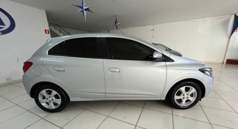 CHEVROLET Onix Hatch 1.4 4P FLEX LT AUTOMTICO, Foto 5