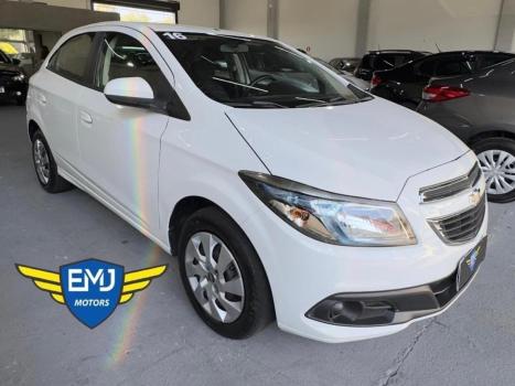CHEVROLET Onix Hatch 1.4 4P FLEX LT, Foto 3