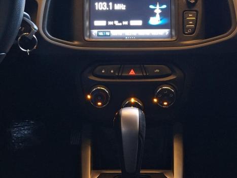 CHEVROLET Onix Hatch 1.4 4P FLEX LT AUTOM�TICO, Foto 11