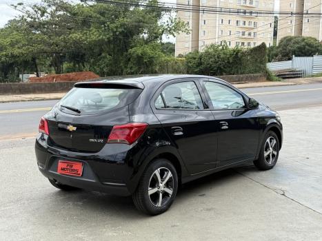 CHEVROLET Onix Hatch 1.4 4P FLEX LTZ, Foto 6