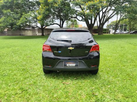 CHEVROLET Onix Hatch 1.4 4P FLEX LTZ AUTOM�TICO, Foto 8