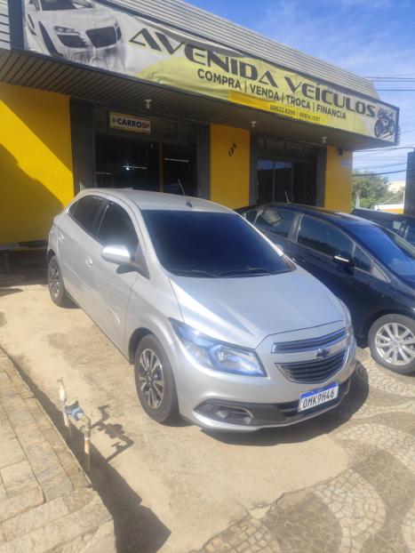 CHEVROLET Onix Hatch 1.4 4P FLEX LTZ, Foto 1