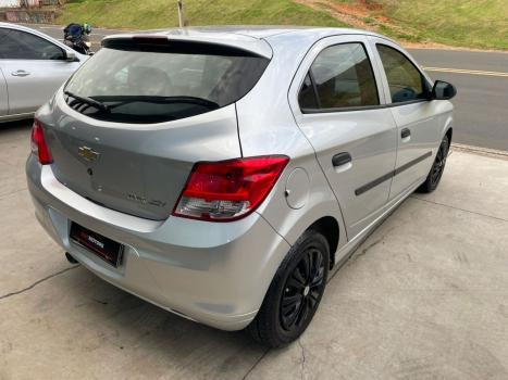 CHEVROLET Onix Hatch 1.0 4P FLEX LT, Foto 4