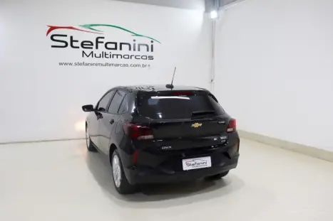 CHEVROLET Onix Hatch 1.0 12V 4P FLEX LTZ TURBO, Foto 13