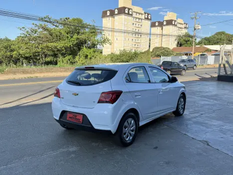CHEVROLET Onix Hatch 1.0 4P FLEX LT, Foto 8