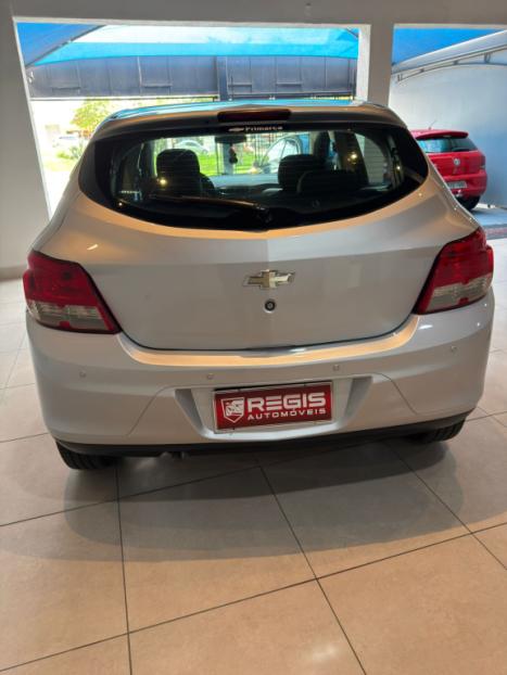CHEVROLET Onix Hatch 1.0 4P FLEX LT, Foto 4