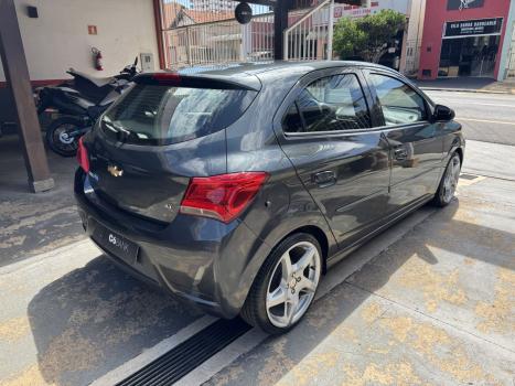 CHEVROLET Onix Hatch 1.0 4P FLEX LT, Foto 3