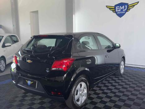 CHEVROLET Onix Hatch 1.4 4P FLEX LT AUTOM�TICO, Foto 6