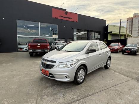 CHEVROLET Onix Hatch 1.0 4P FLEX LS, Foto 2