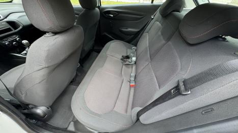 CHEVROLET Onix Hatch 1.4 4P FLEX LT, Foto 5