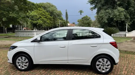 CHEVROLET Onix Hatch 1.4 4P FLEX LT, Foto 7